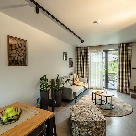 Caminski Deluxe شقة